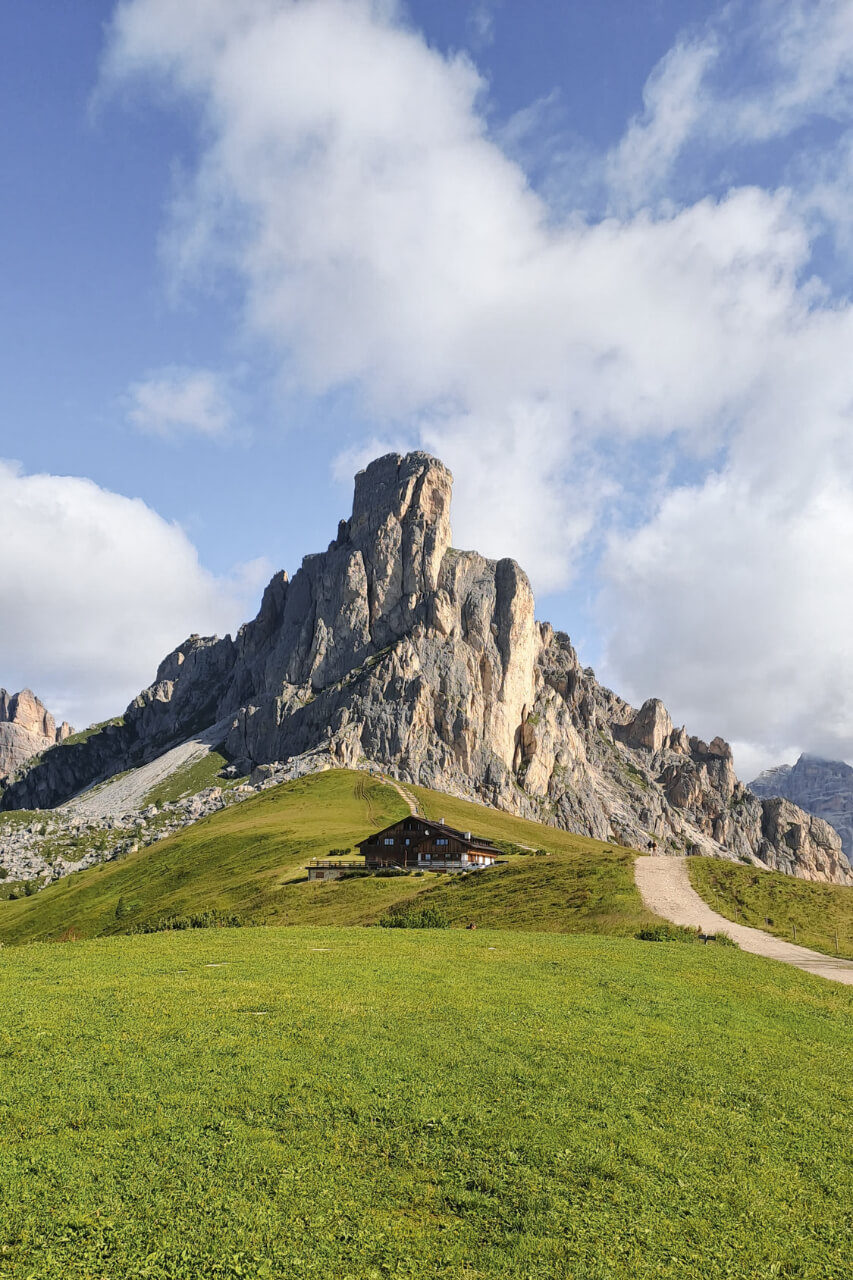 Foto del Passo Giau a Cortina, visualizzabile durante un'escursione